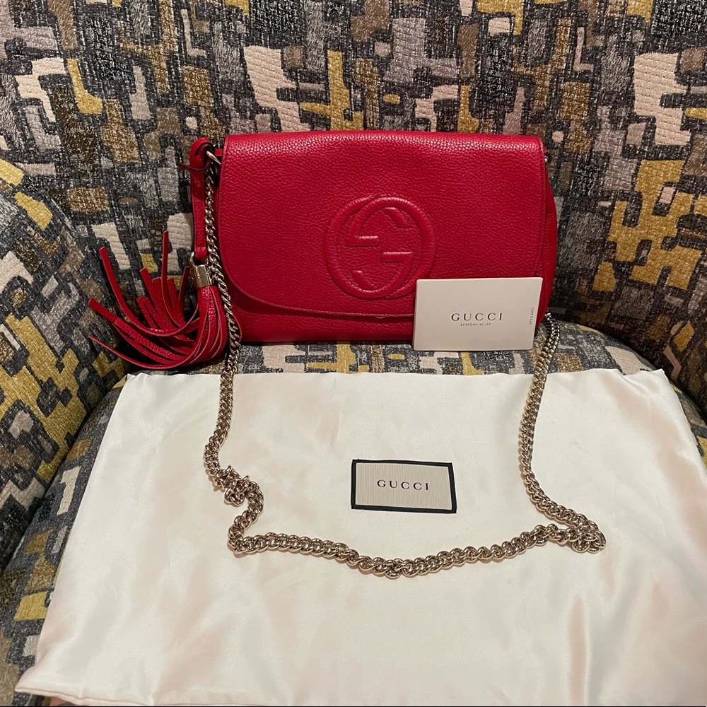 Gucci Shoulder Bag Soho Pebbled Calfskin Medium Flap Crossbody Red